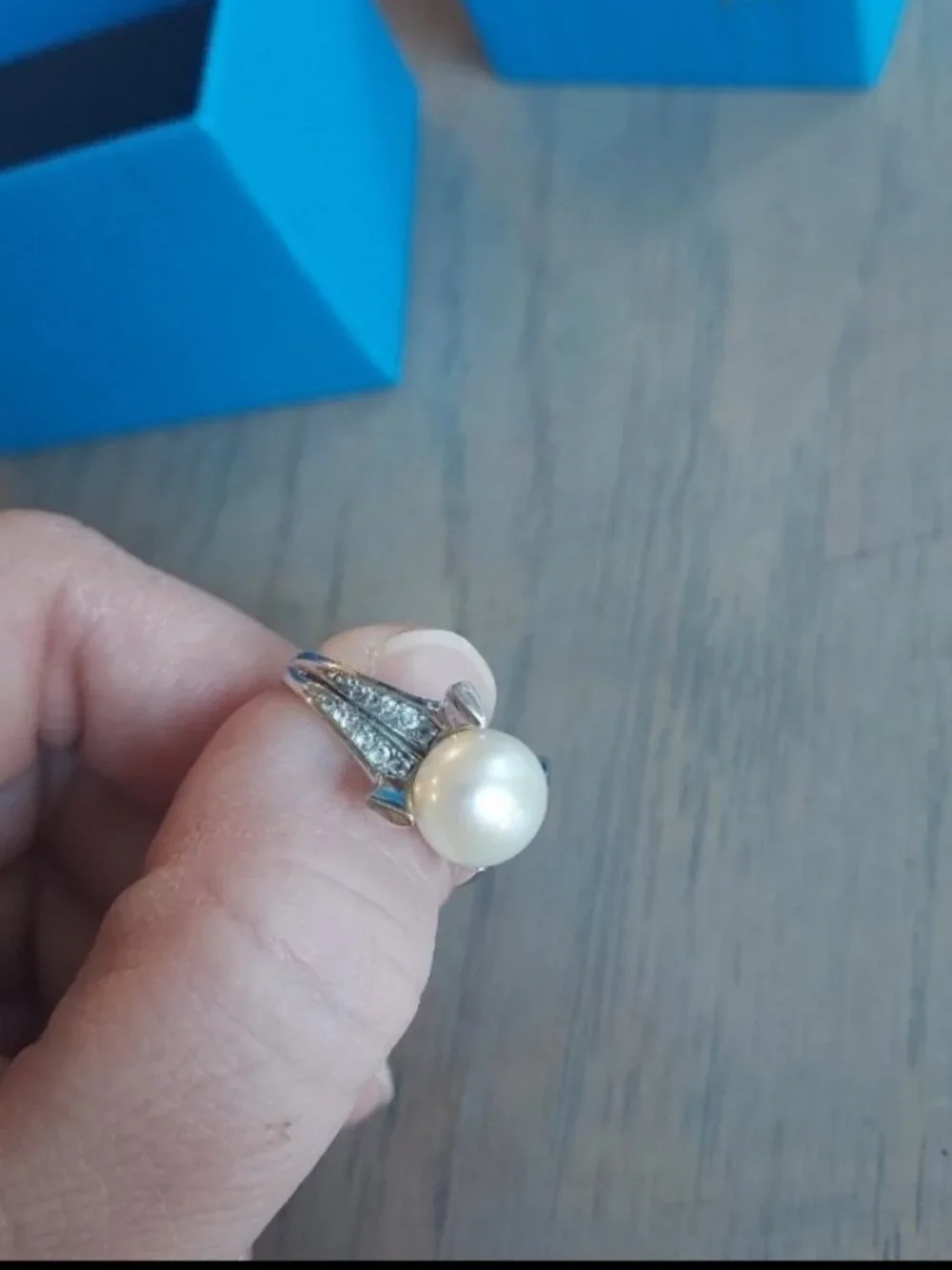Jtv pearl ring sz 7  and pearl necklace
